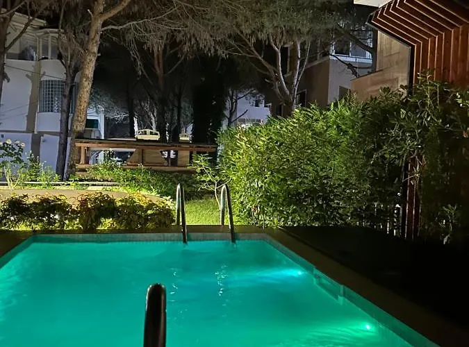 Sea Treasure Villa *